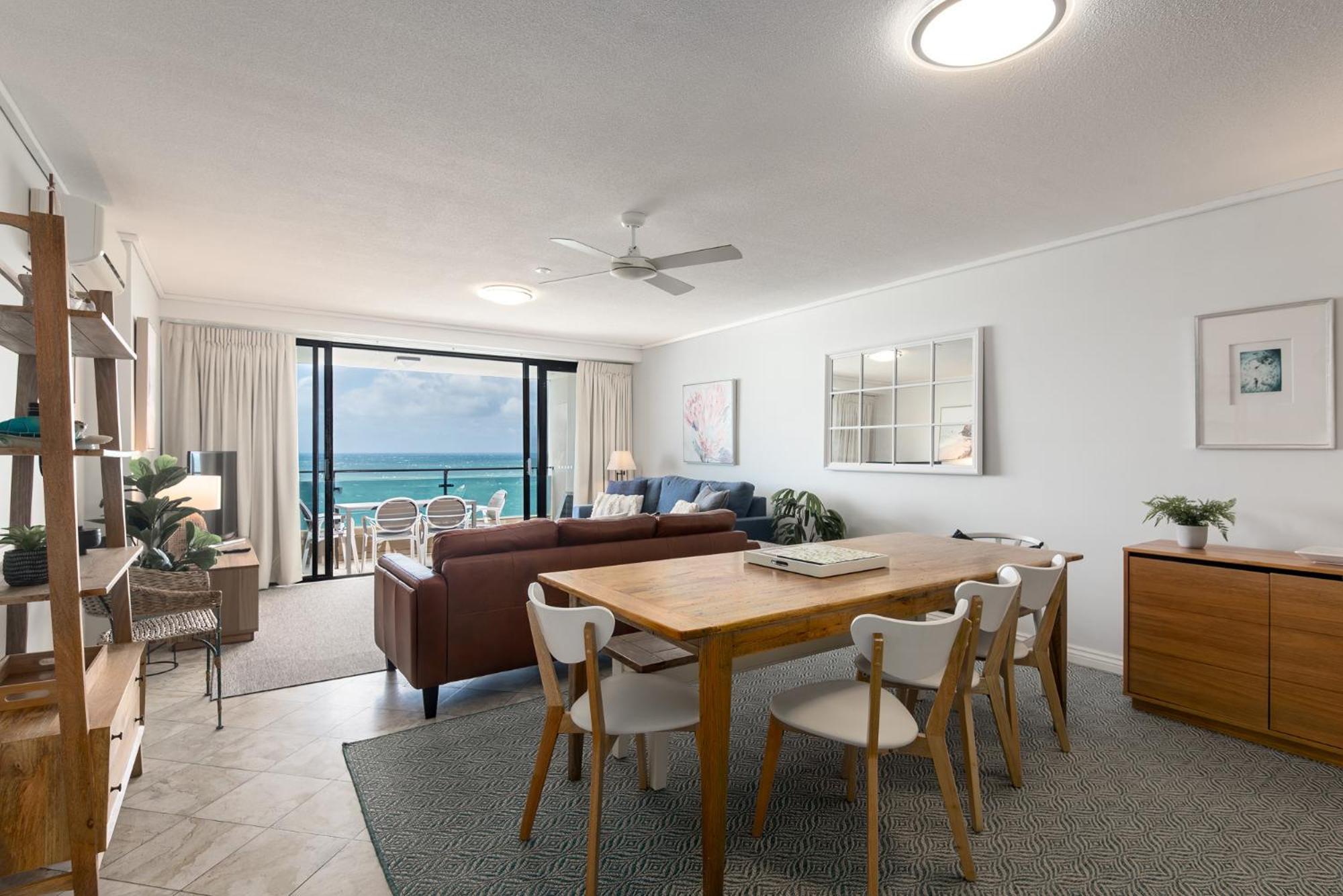 Clubb Coolum Beach Resort Sunshine Coast מראה חיצוני תמונה