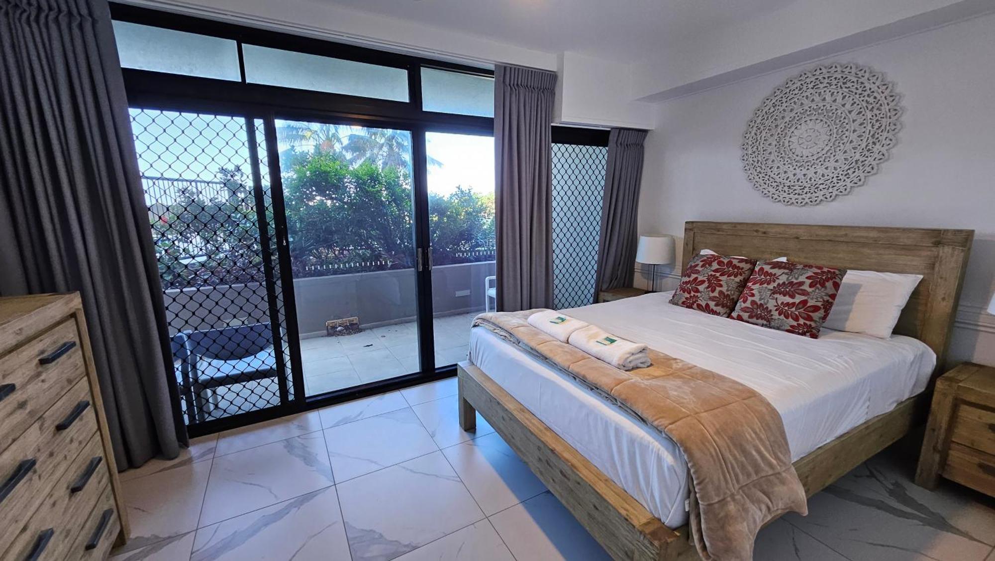 Clubb Coolum Beach Resort Sunshine Coast מראה חיצוני תמונה