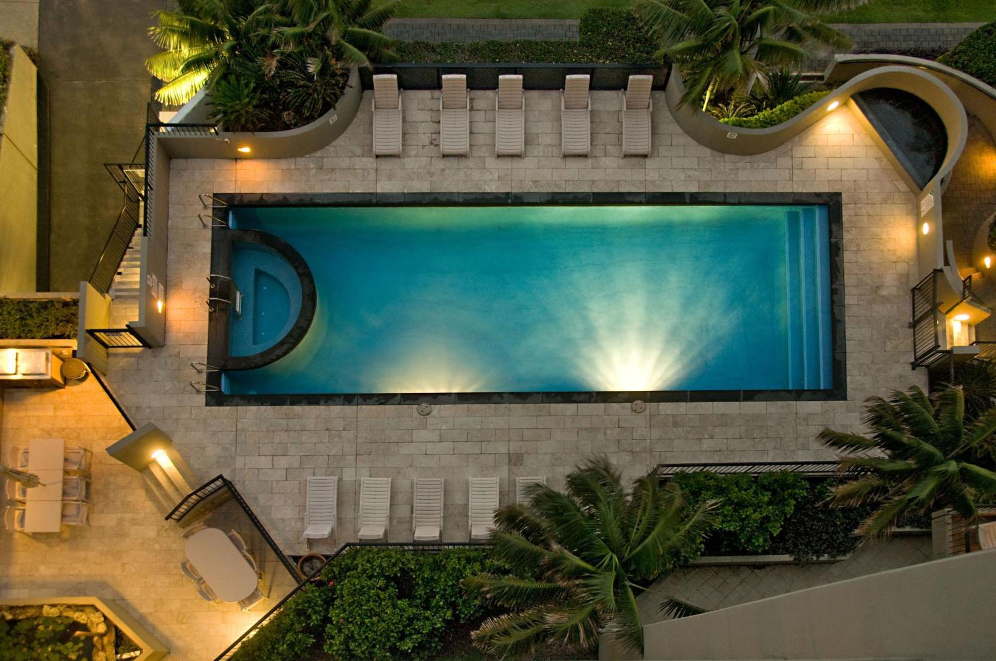 Clubb Coolum Beach Resort Sunshine Coast מראה חיצוני תמונה