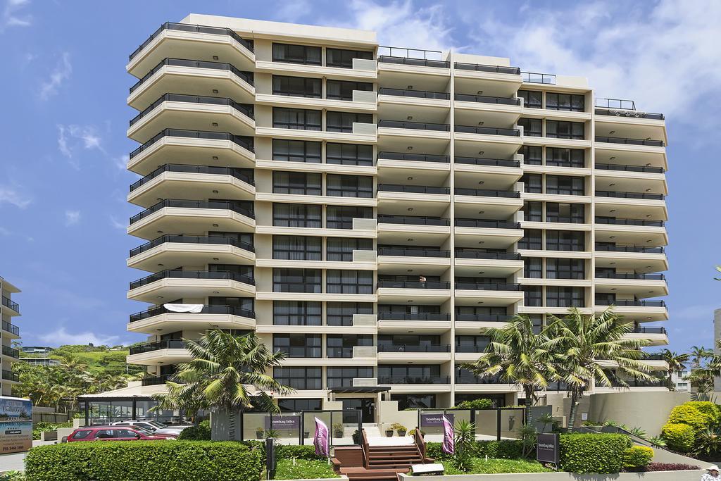 Clubb Coolum Beach Resort Sunshine Coast מראה חיצוני תמונה