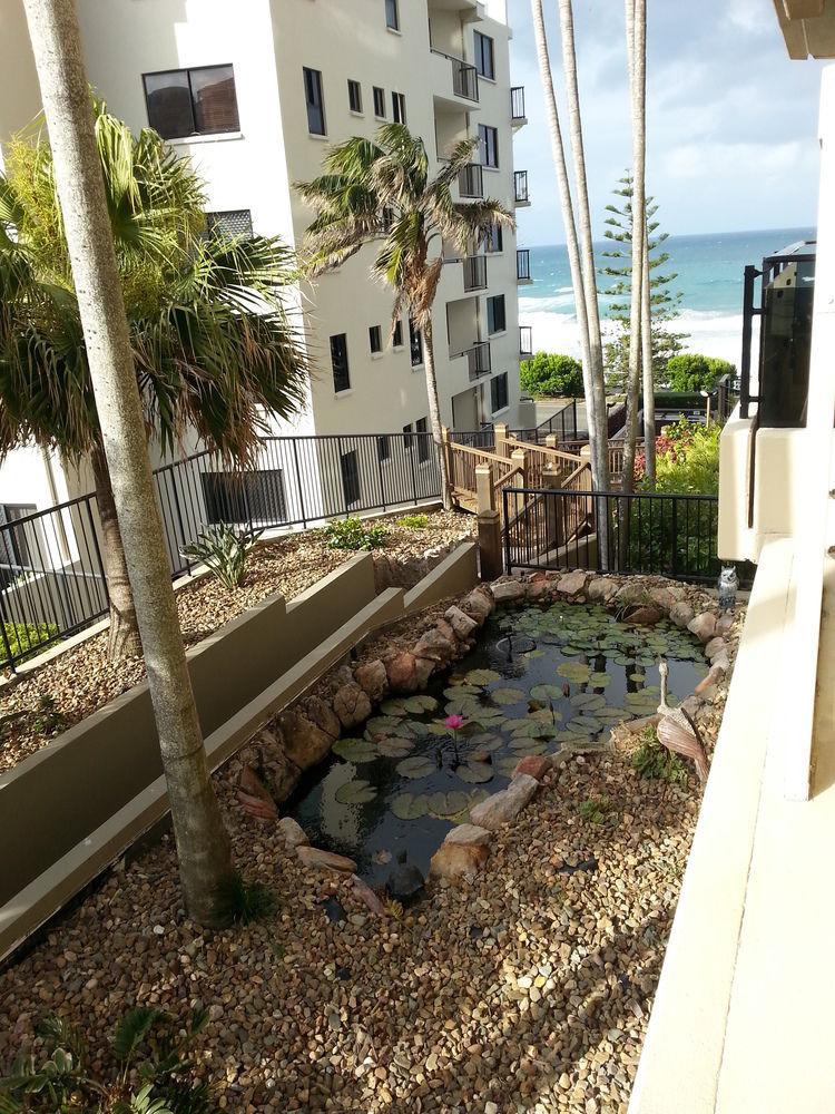 Clubb Coolum Beach Resort Sunshine Coast מראה חיצוני תמונה