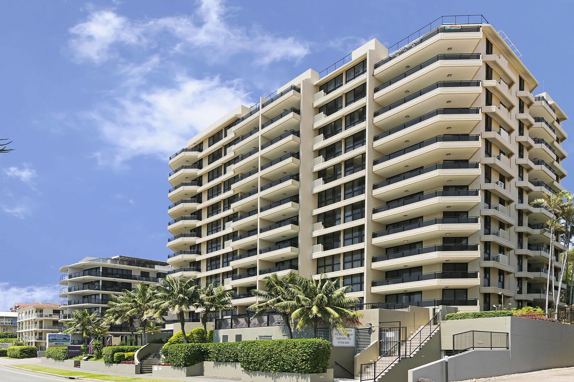 Clubb Coolum Beach Resort Sunshine Coast מראה חיצוני תמונה